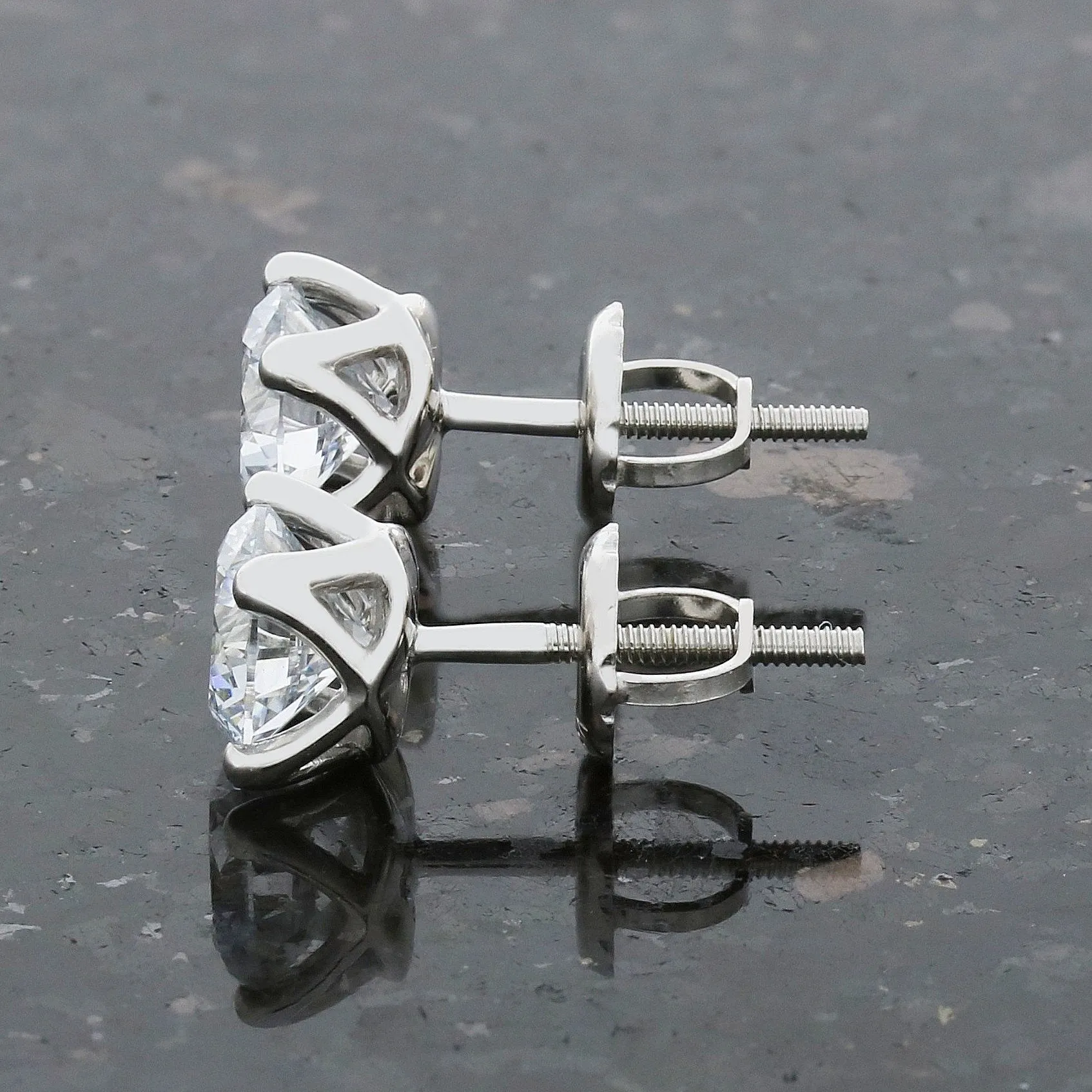 9ct White Gold 1.50cts Lab Created Brilliant Cut Diamonds Solitaire Stud Earrings