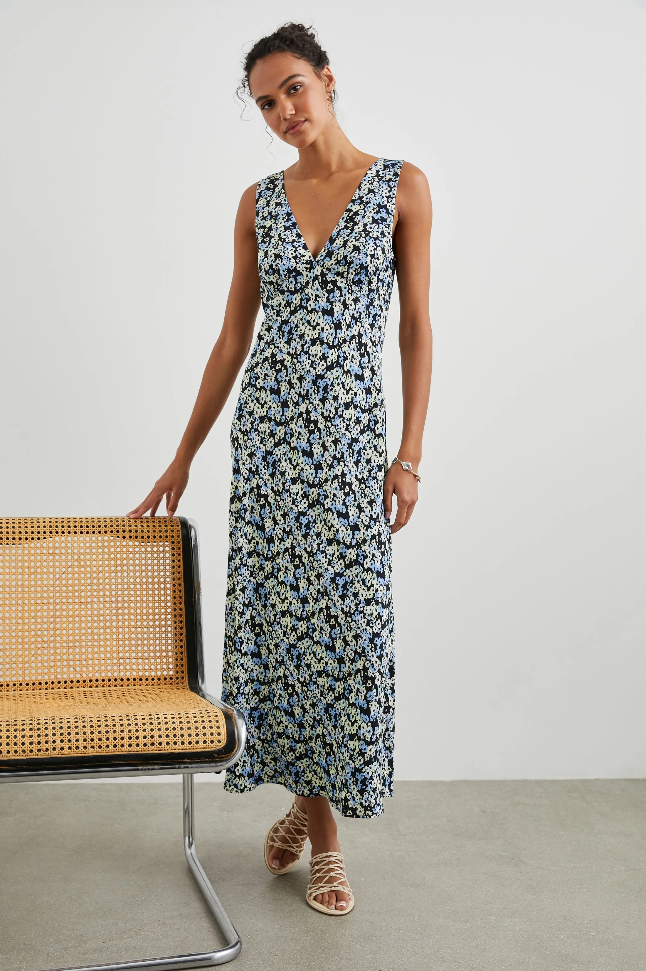 AUDRINA DRESS - MIDNIGHT MEADOW FLORAL Rails