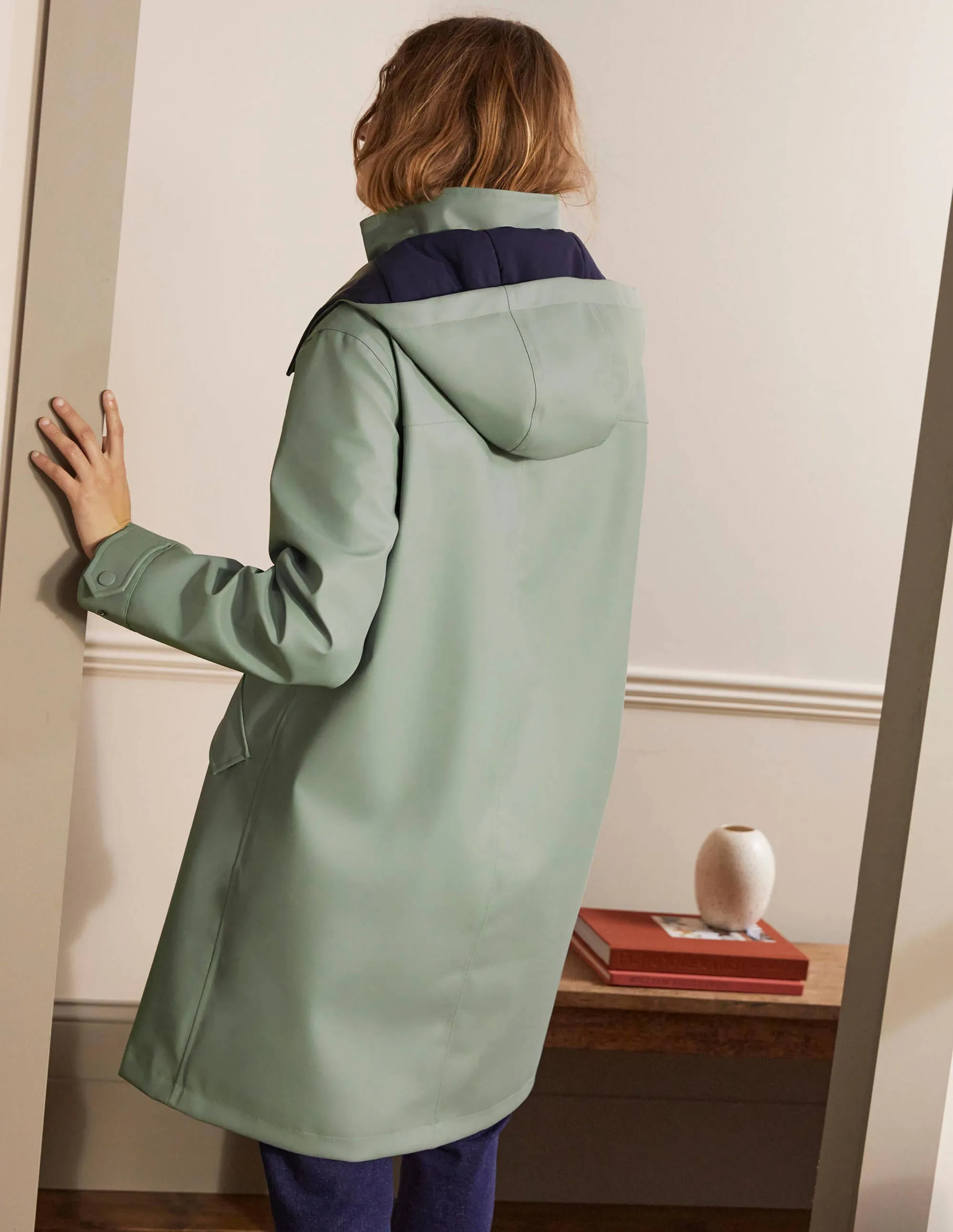 Bamburgh Raincoat-Sage/Navy