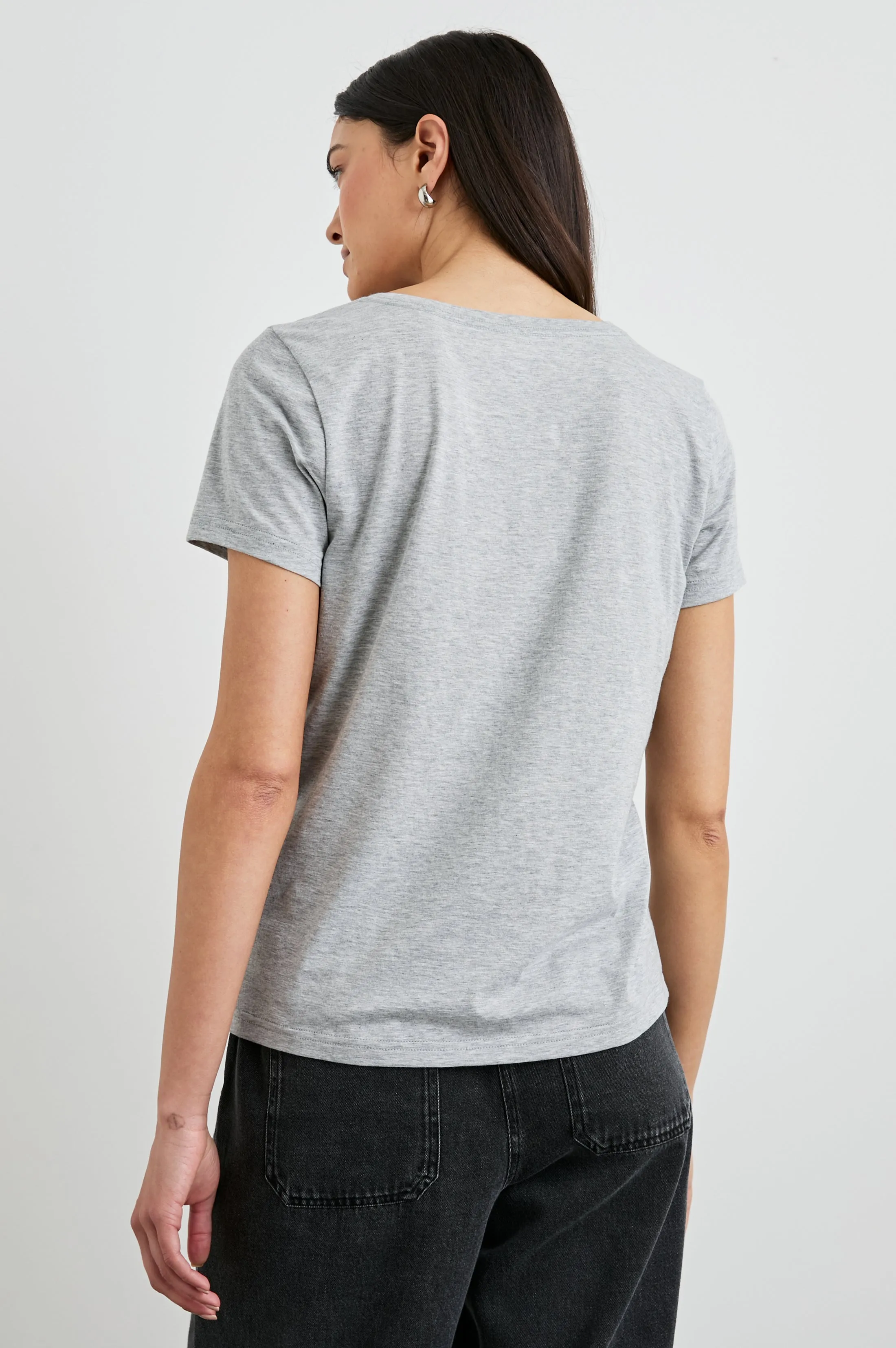 CLASSIC V NECK T-SHIRT - HEATHER GREY Rails