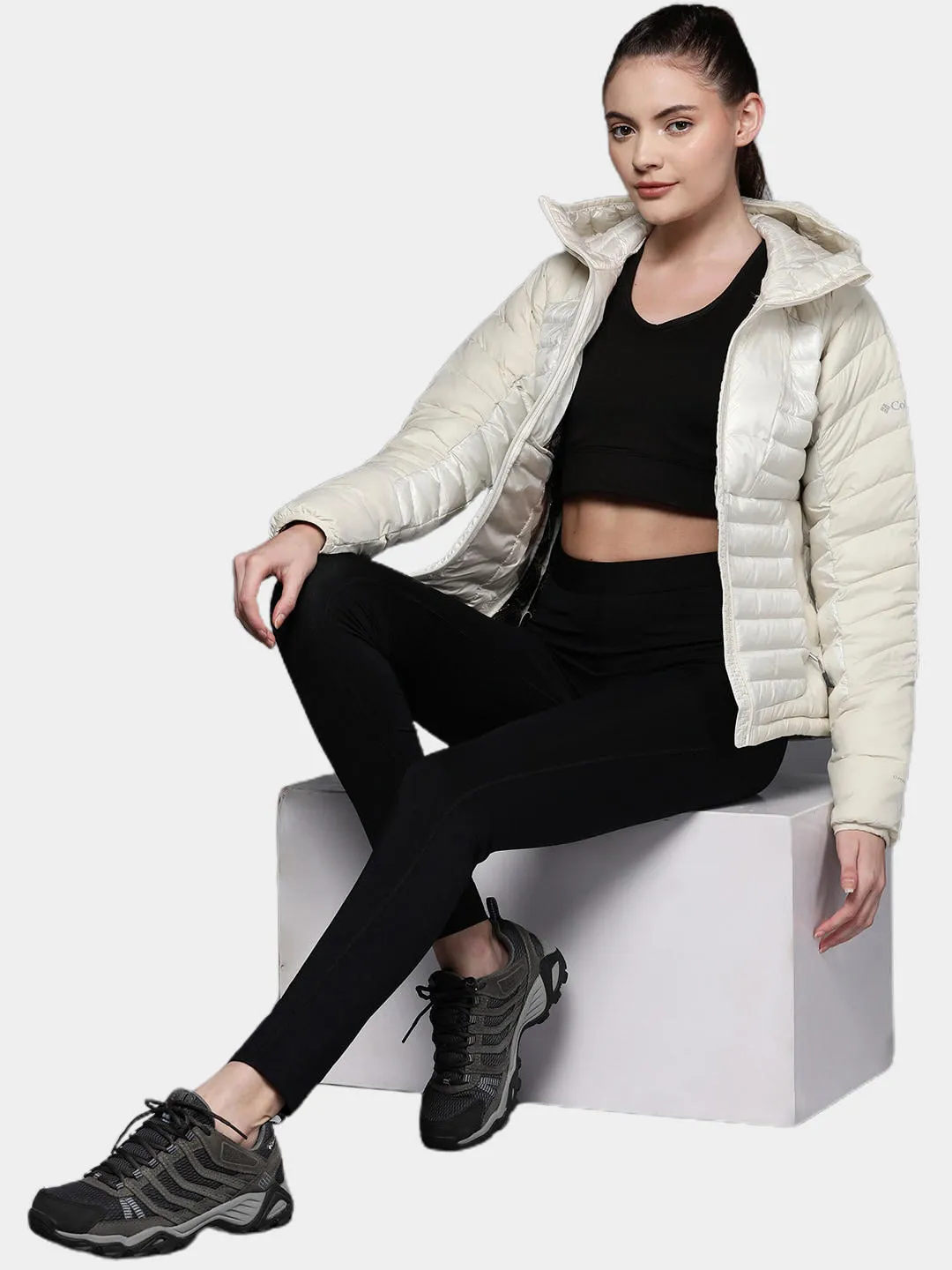 Columbia Women White Omni-Heat Infinity Labyrinth Loop Hooded Jacket