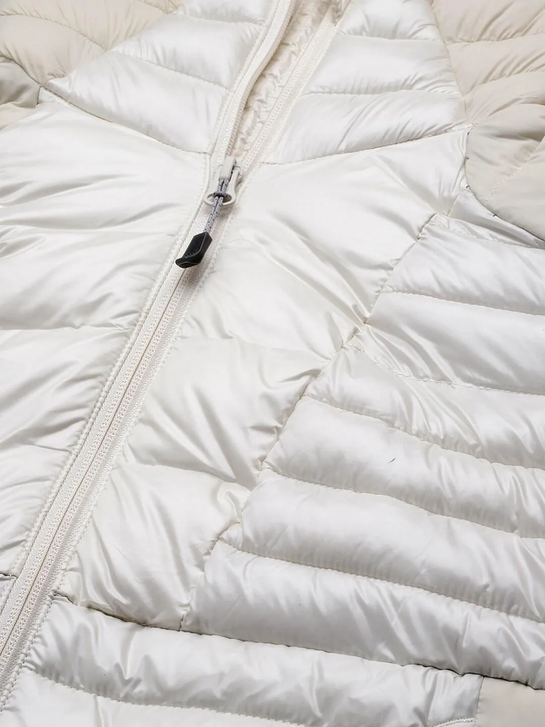 Columbia Women White Omni-Heat Infinity Labyrinth Loop Hooded Jacket