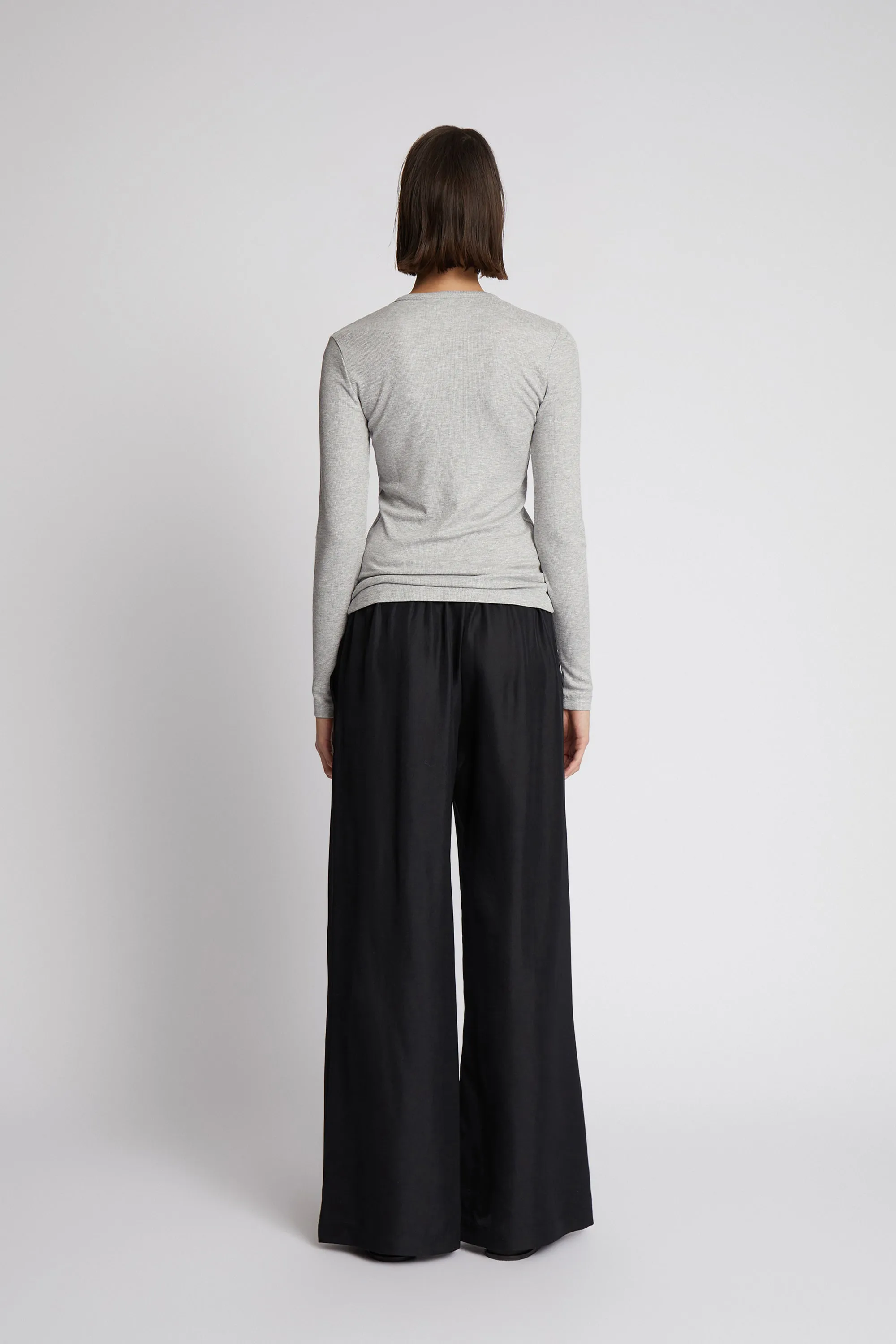 CUTEST - GREY Munthe