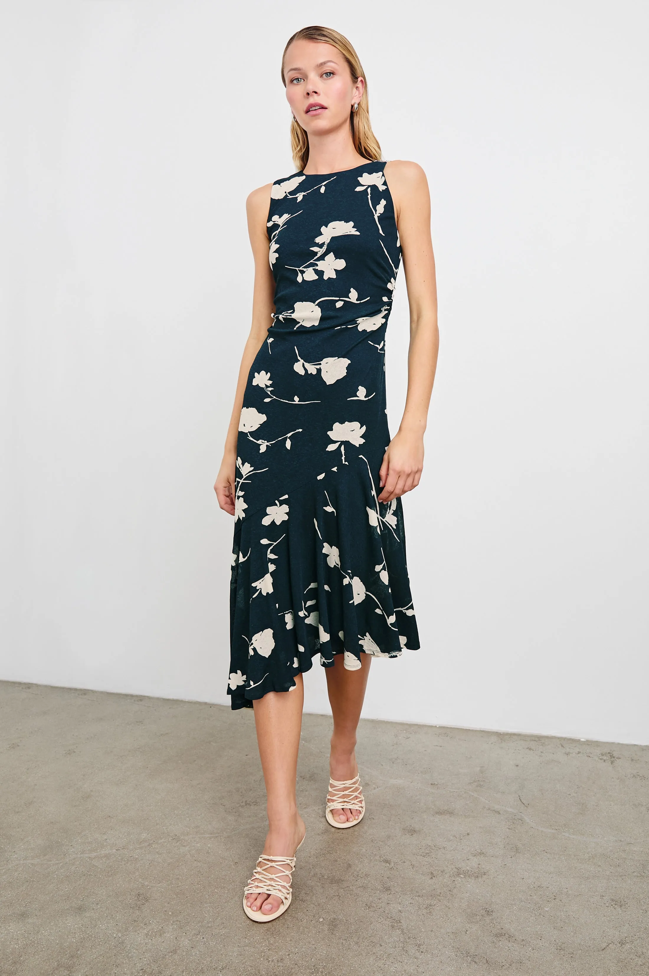 DAIJA DRESS - MIDNIGHT ROSES Rails