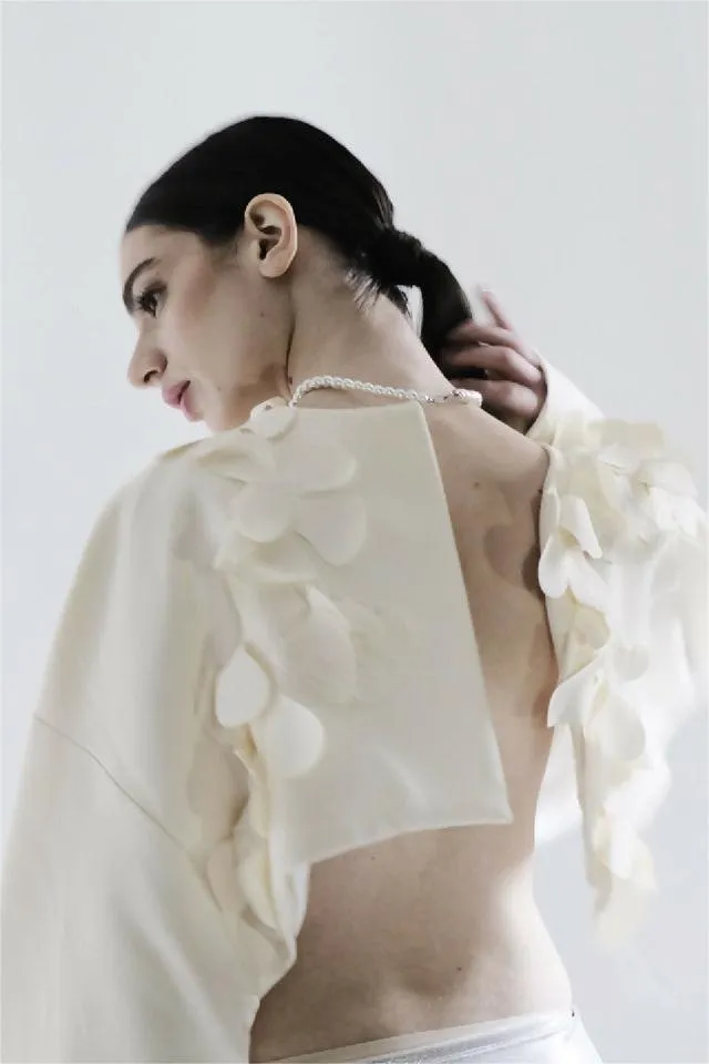 ESTHER WHITE 3D FLORAL LONG SLEEVE TOP MINI SKIRT SET Gloria Lanvin