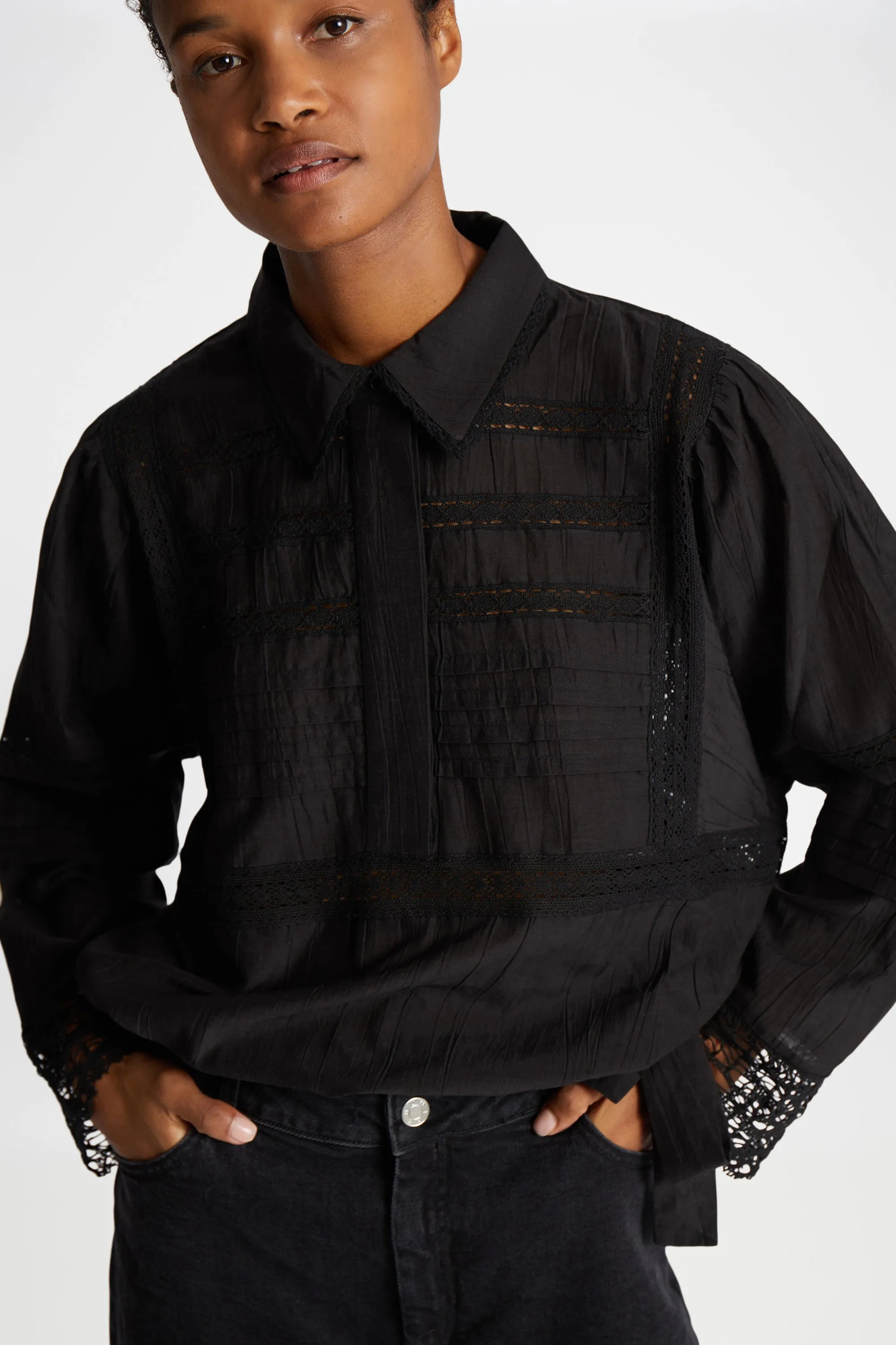 FERDIE - BLACK Munthe