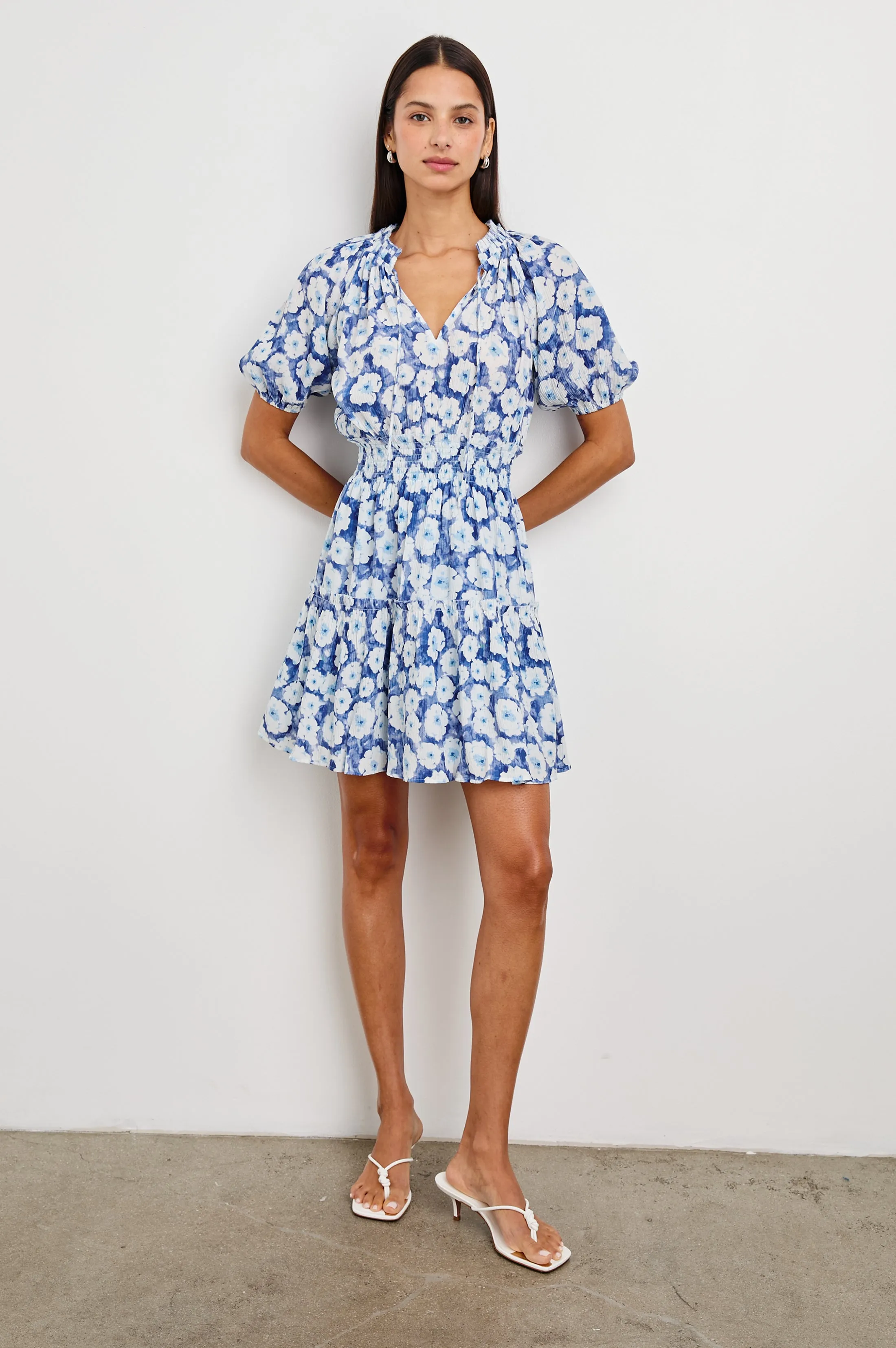 FIORELLA DRESS - BLUE FLORAL Rails