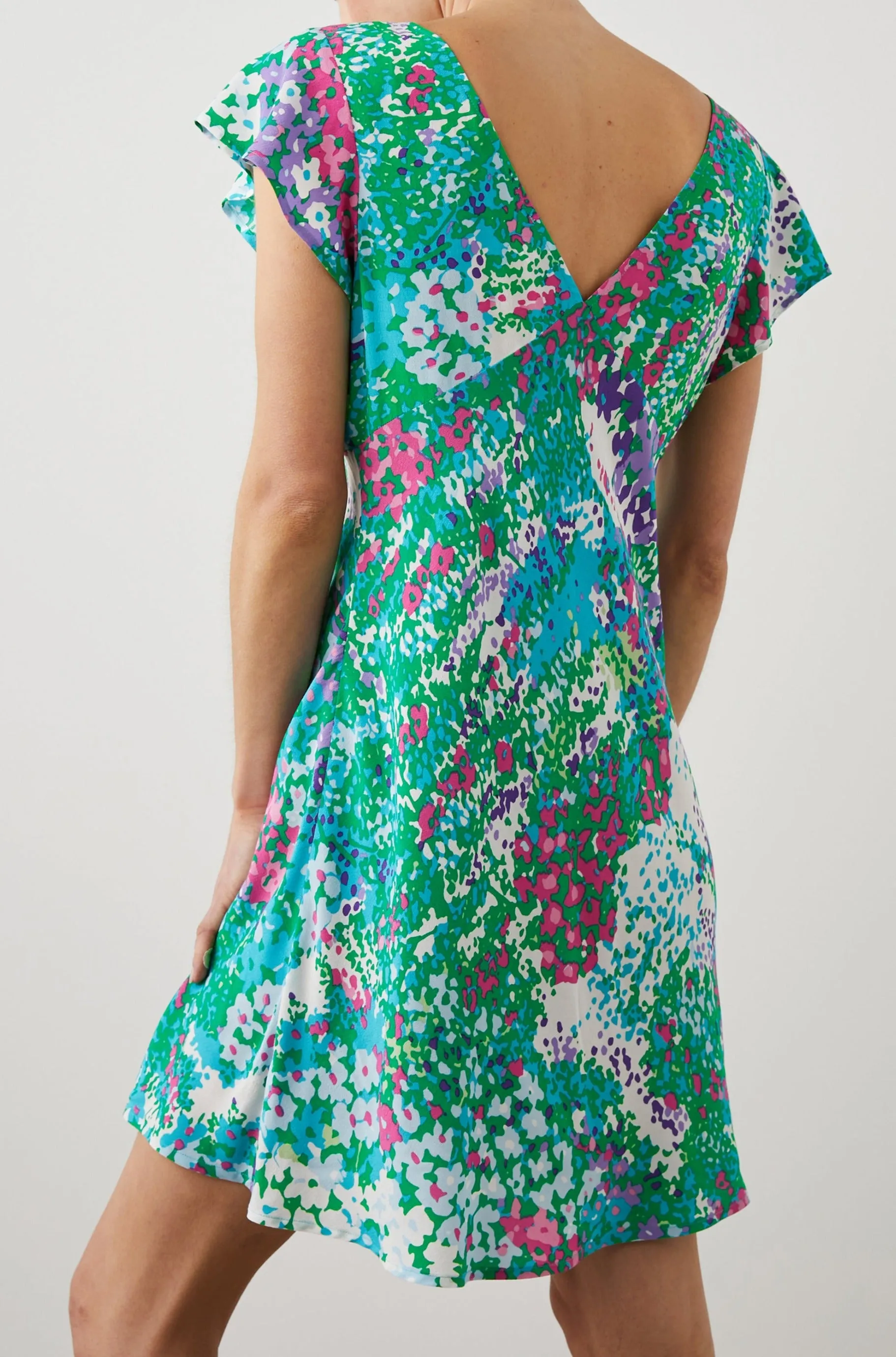 GIGI DRESS - GARDENIA FLORAL Rails