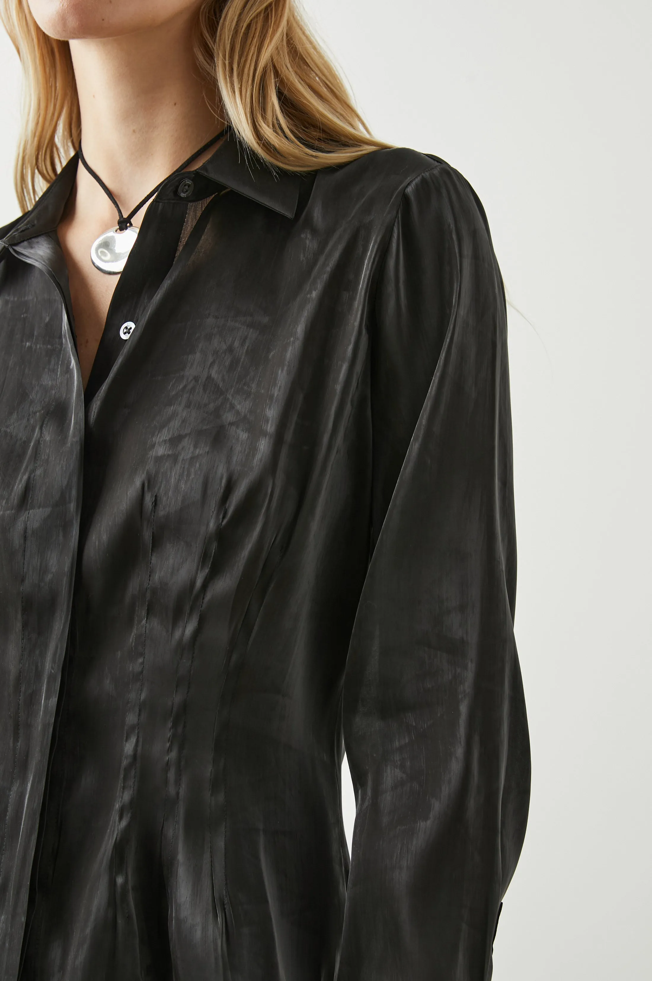 LORENA TOP - ONYX Rails