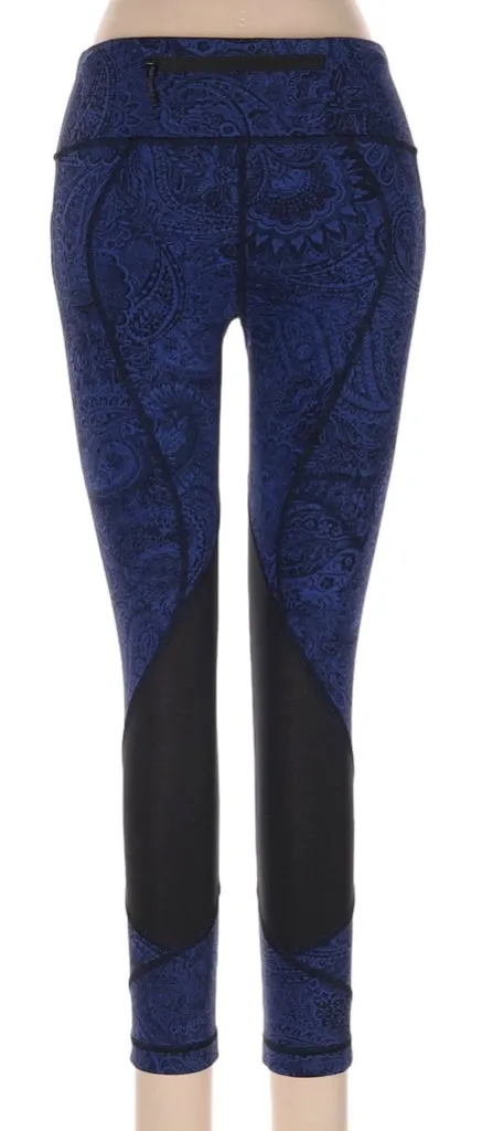 Lululemon Blue & Black Paisley Capris Leggings Size 4 MSP$92