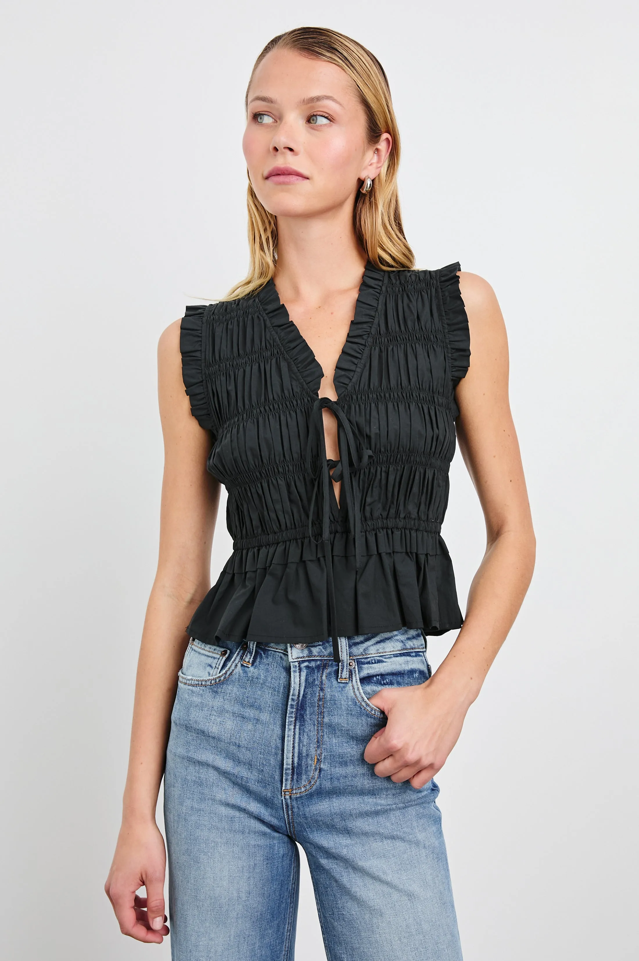 MARTINE TOP - BLACK Rails