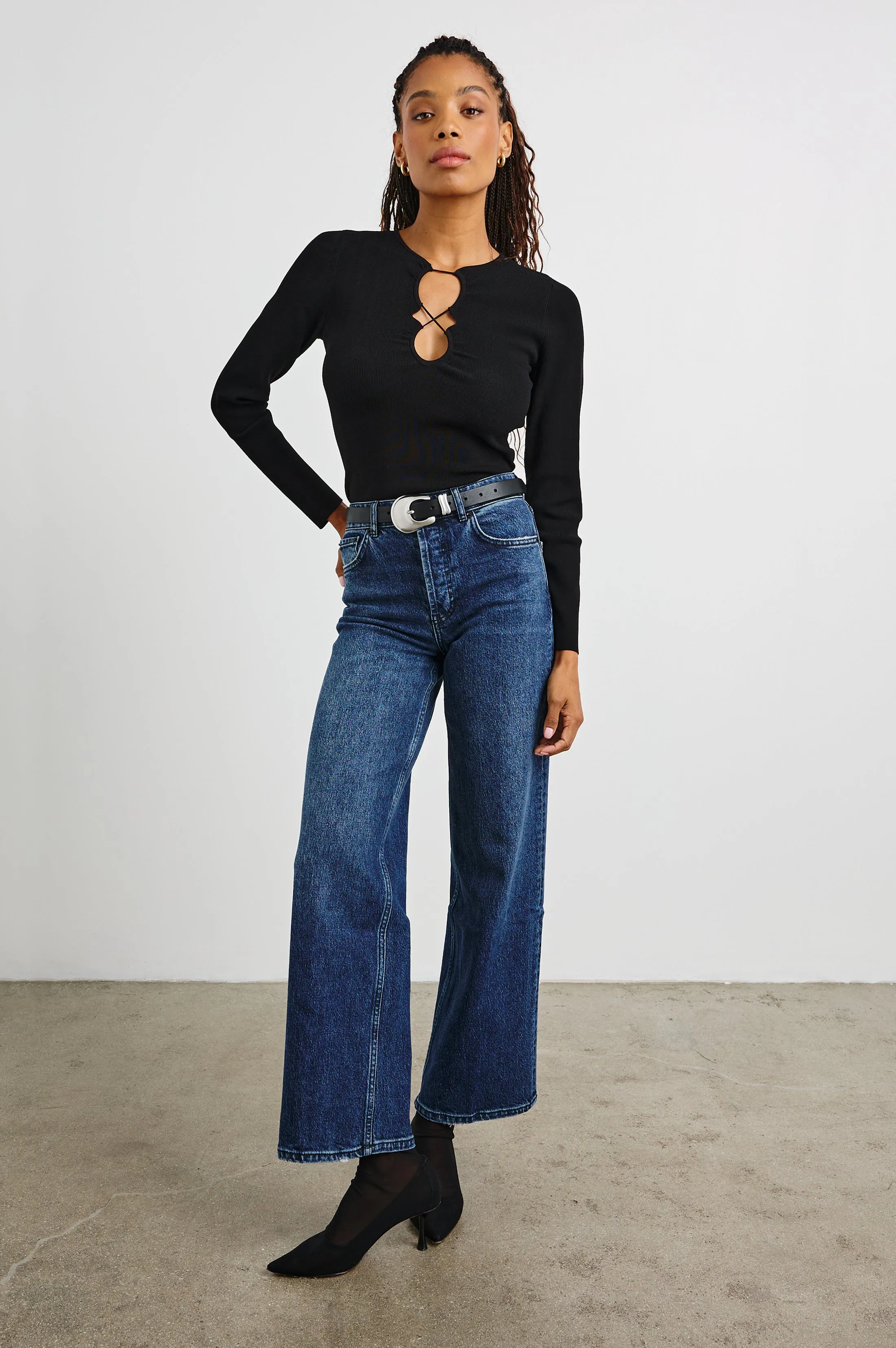 MISA TOP - BLACK Rails