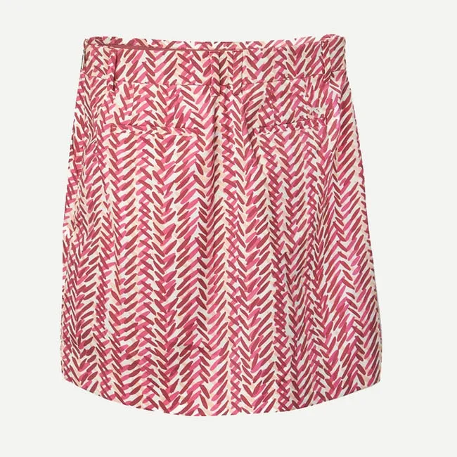New Kjus Lia Printed Skort Size M. (Euro38). MSP$159