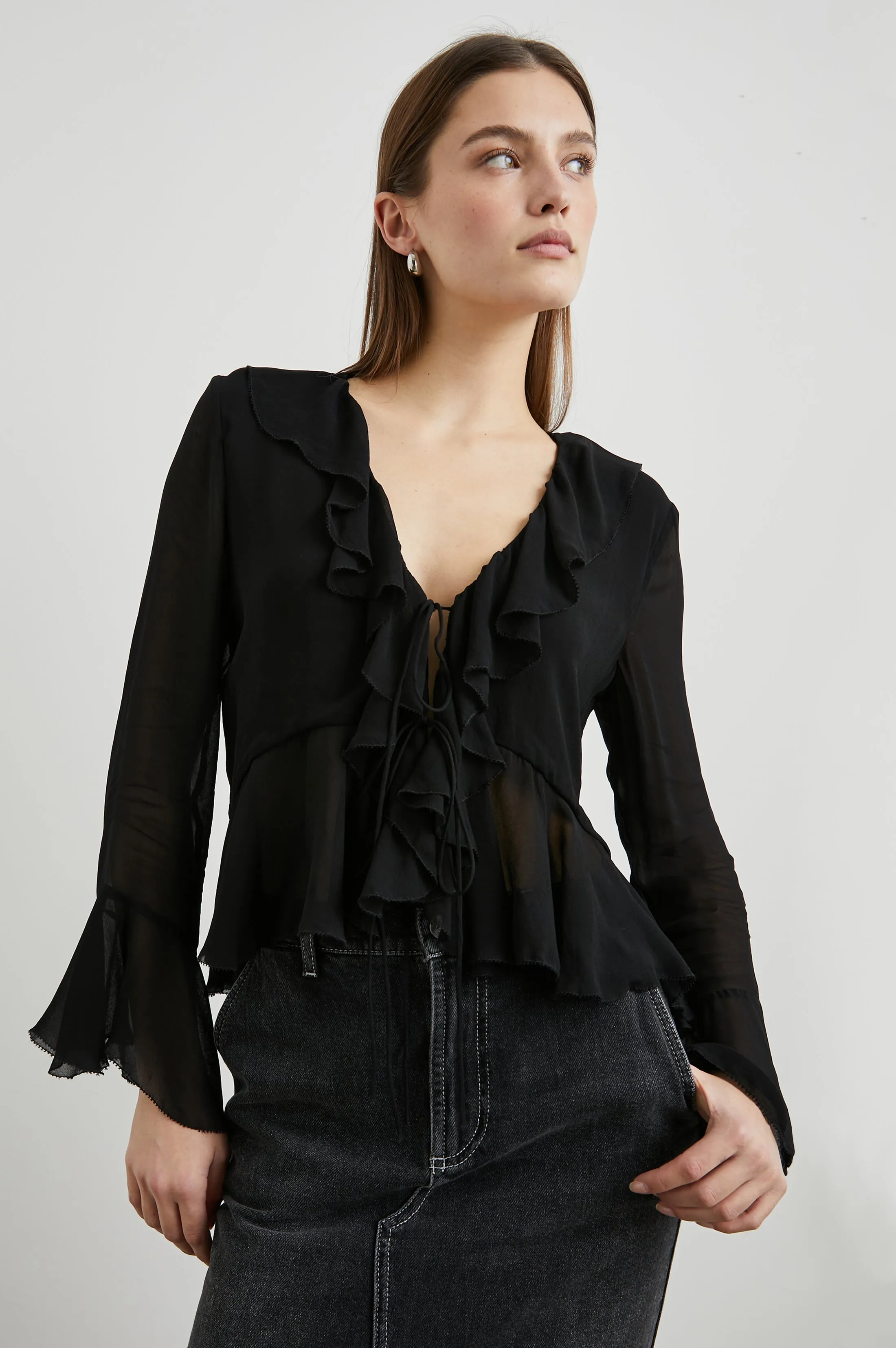 NICOLETTA TOP - BLACK Rails