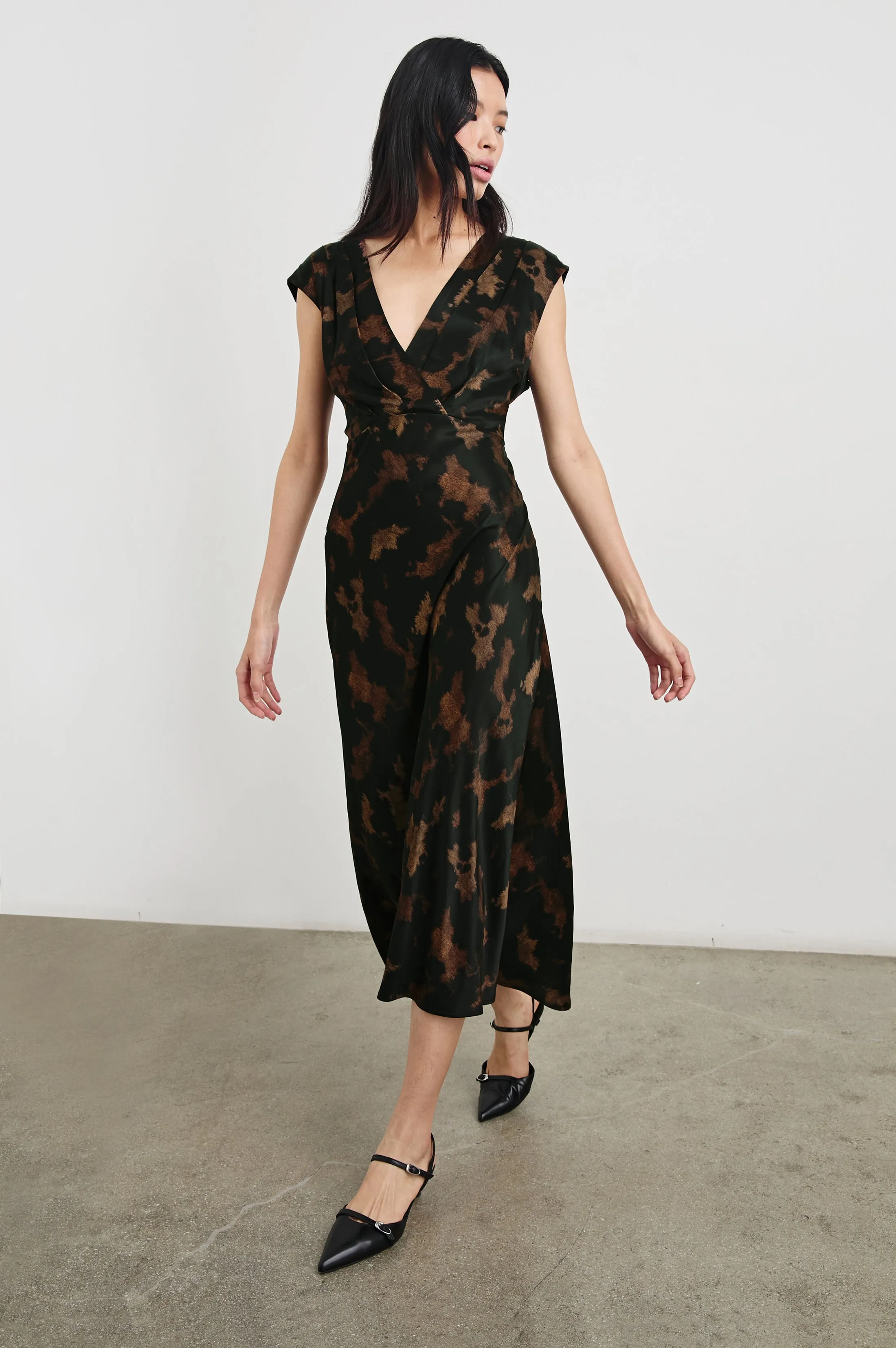 ODELLA DRESS - DIFFUSED SANDSTONE Rails