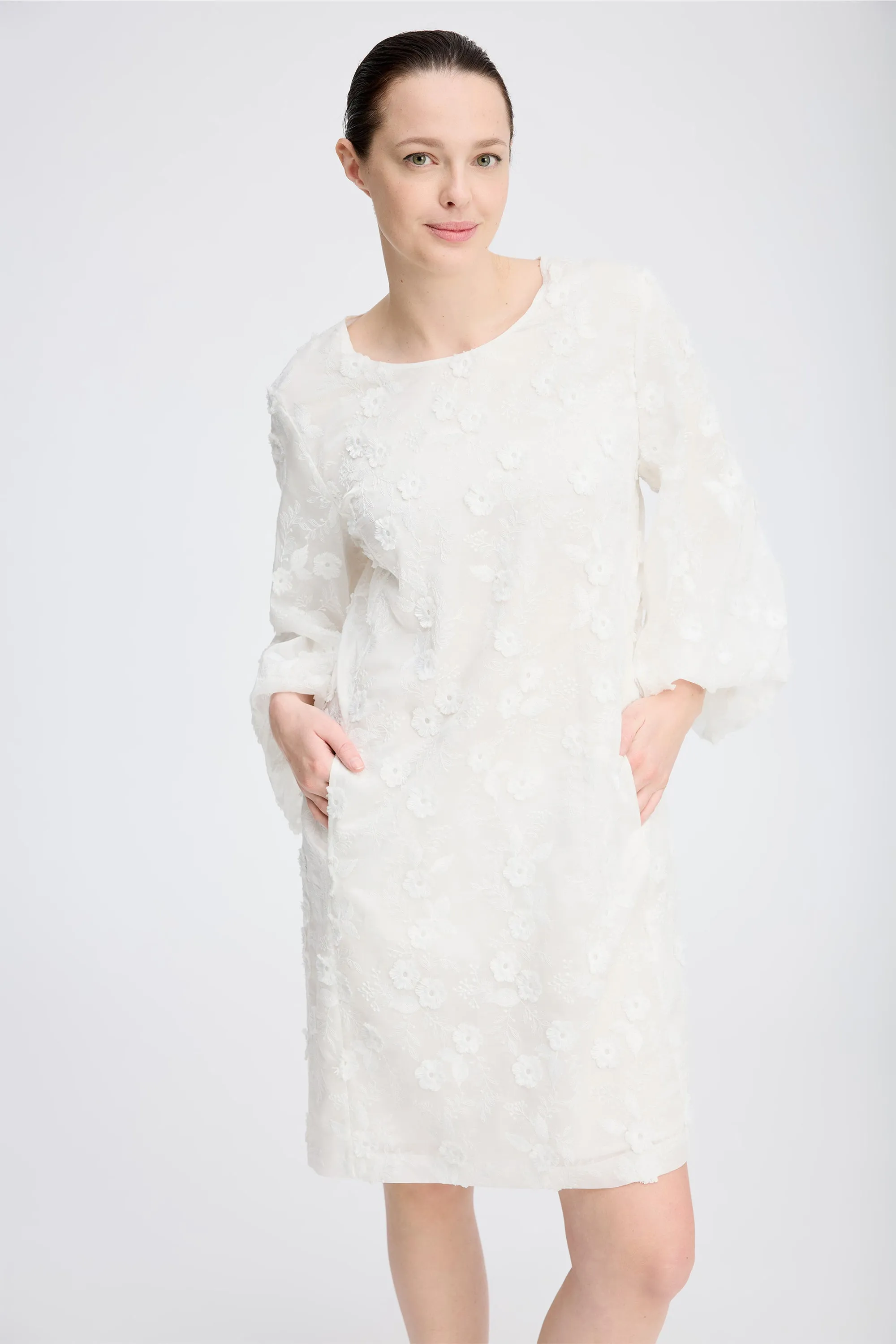 PANSI - WHITE Munthe