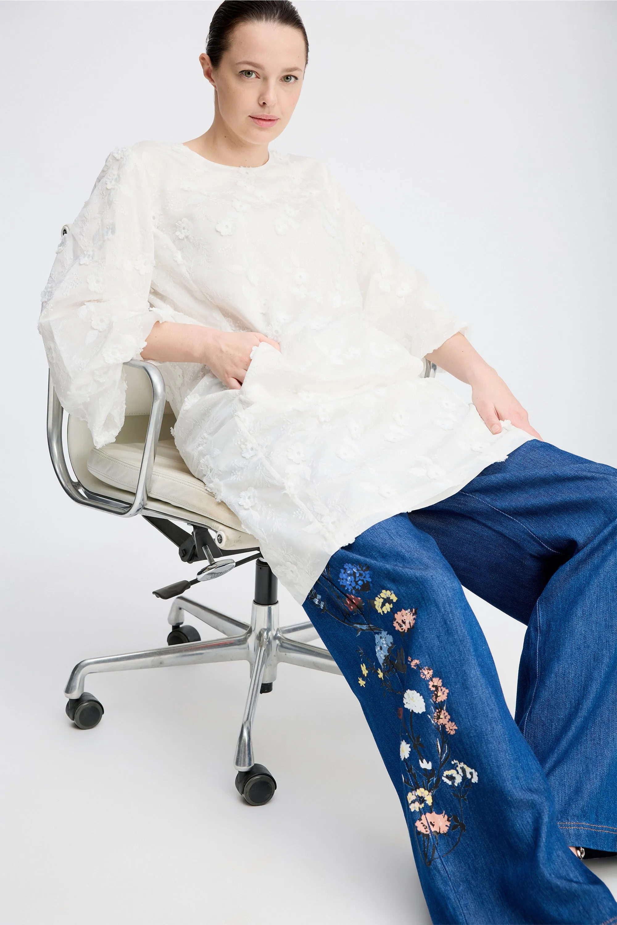 PANSI - WHITE Munthe