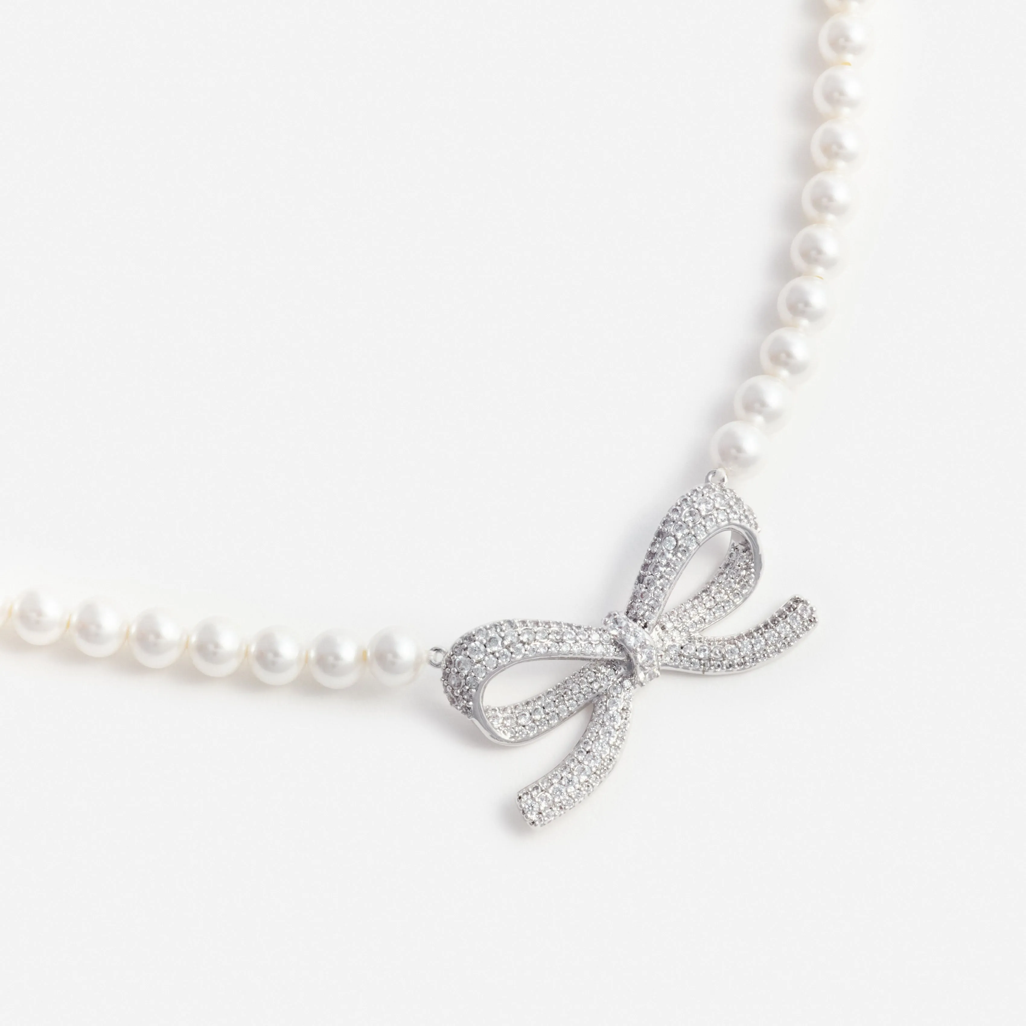 Pearl Bow Necklace Self Portrait