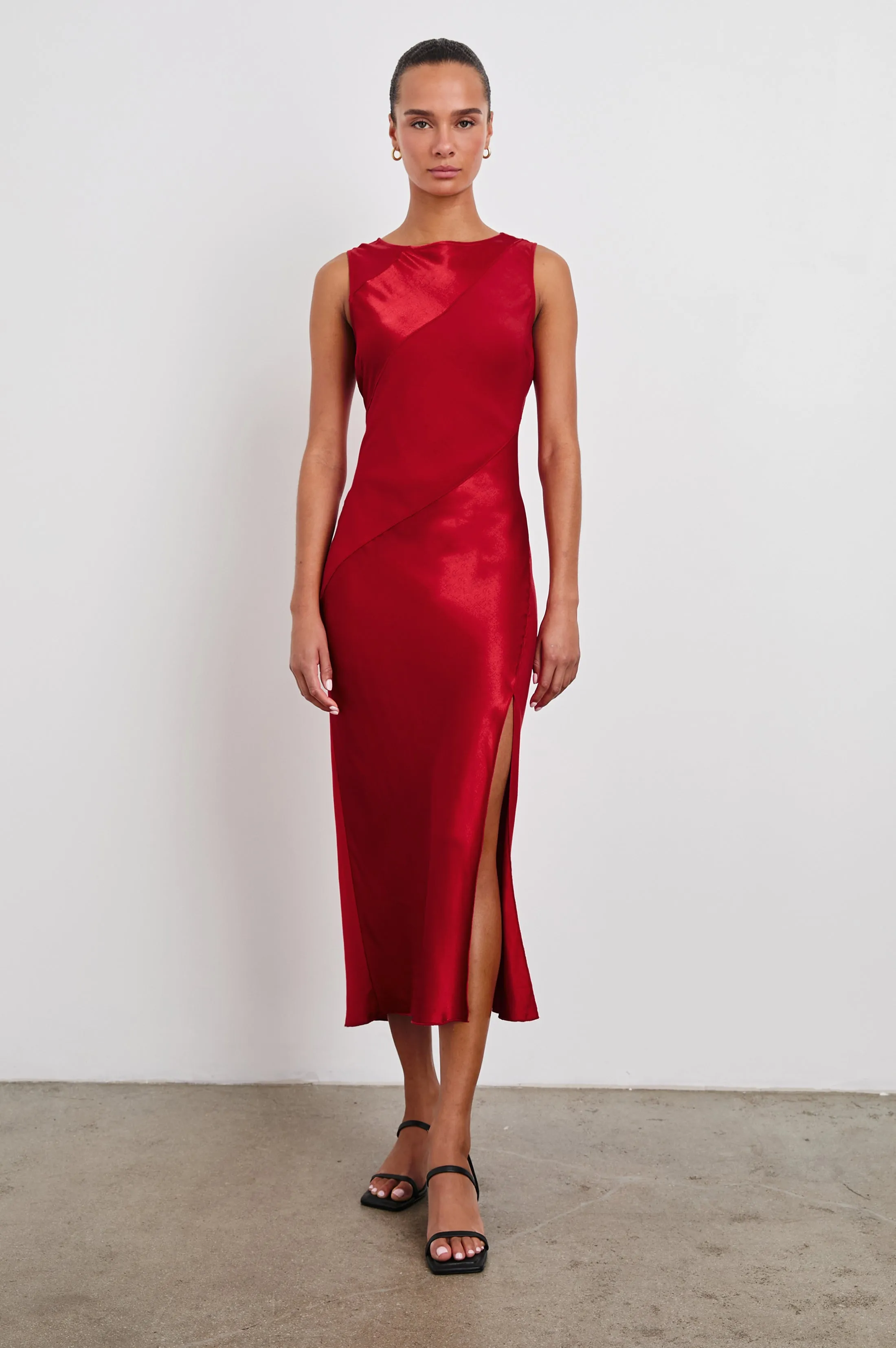 SANYA DRESS - SCARLET Rails