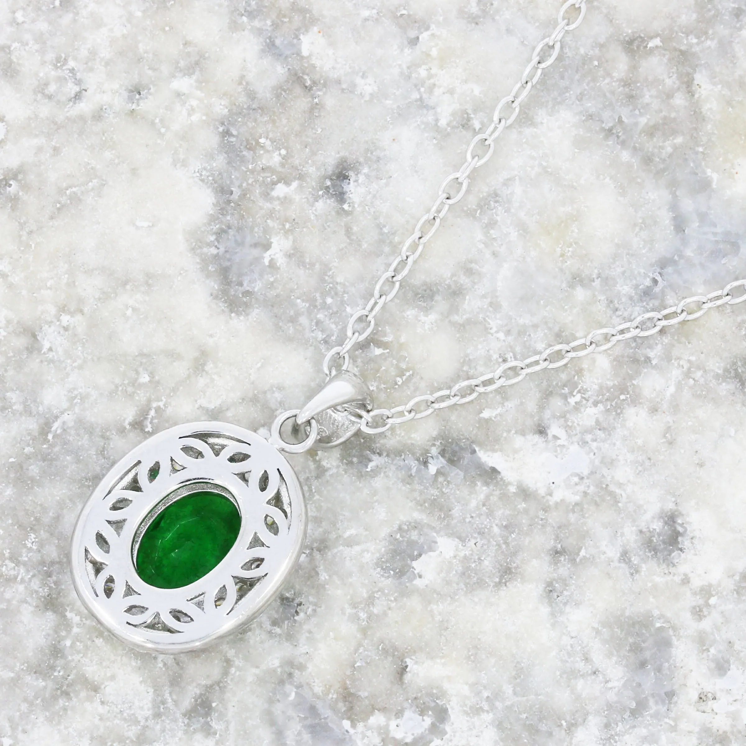 Sterling Silver Cubic Zirconia Pendant and Chain GVL019