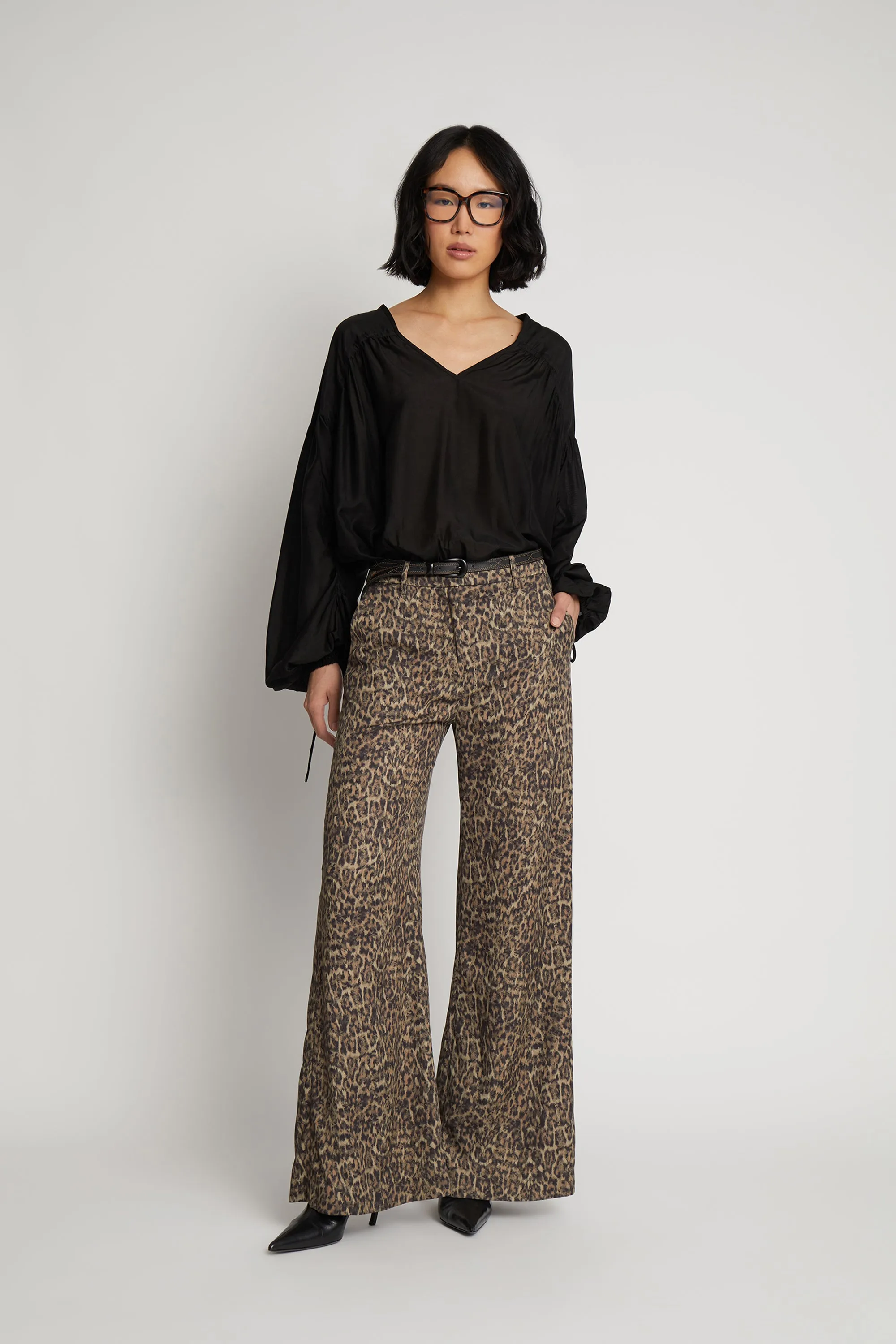 TOMALLY - BLACK Munthe